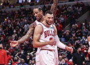 爱游戏体育地址-篮网大胜公牛，欧文伦纳德实现配合默契的简单介绍