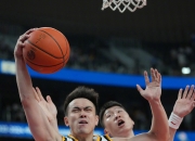 爱游戏体育地址-大连男篮再次获胜，实力尽显的简单介绍