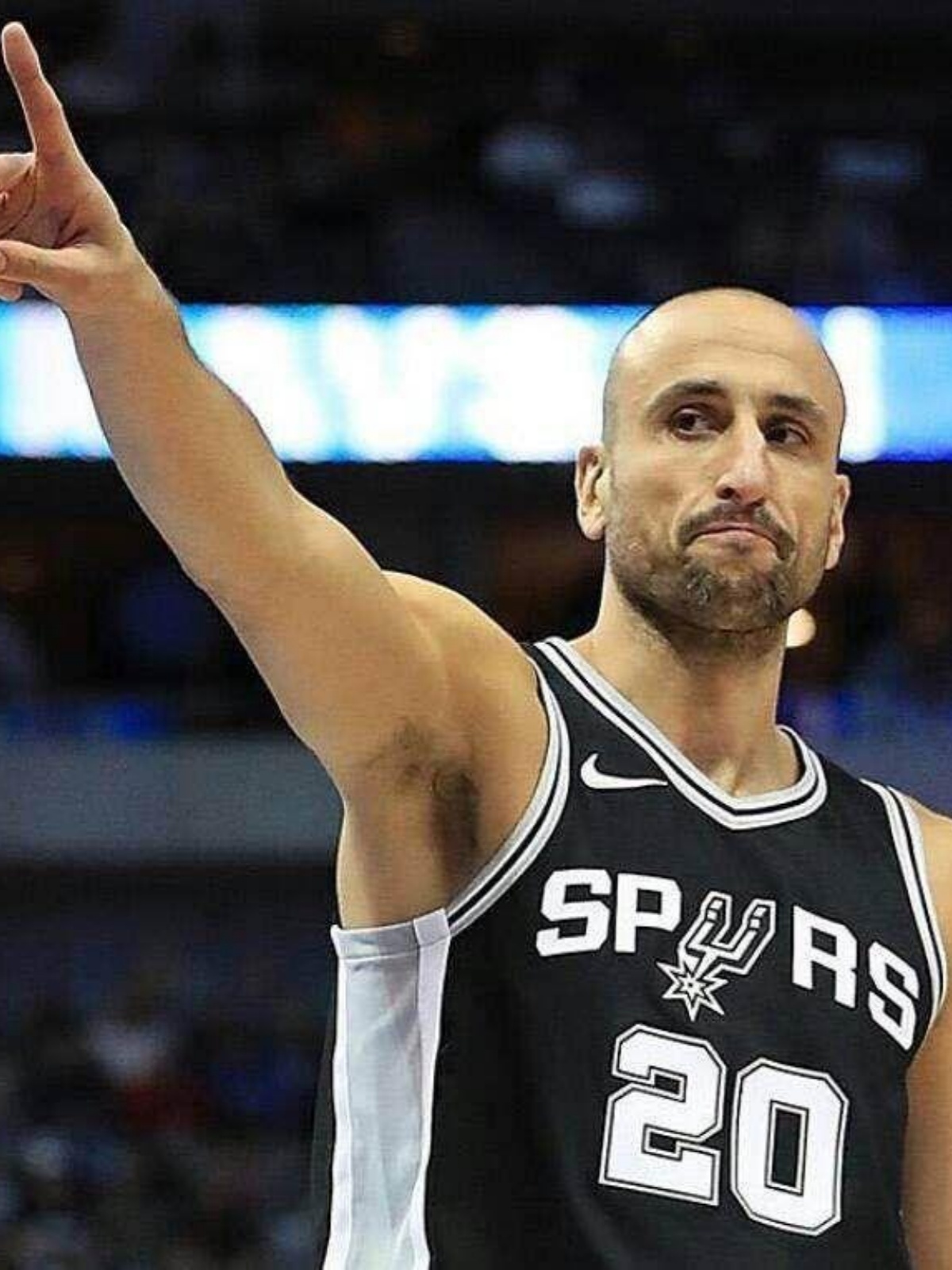 篮球比赛中球员们的表现实在令人叹为观止(篮球比赛中球员们的表现实在令人叹为观止吗) 篮球比赛中球员们的表现实在令人叹为观止(篮球比赛中球员们的表现实在令人叹为观止吗)