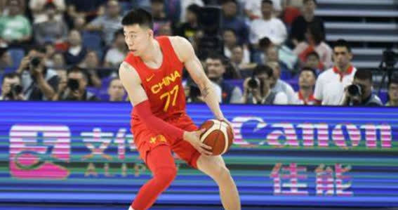 关键时刻球员关键表现实现逆转胜利的简单介绍