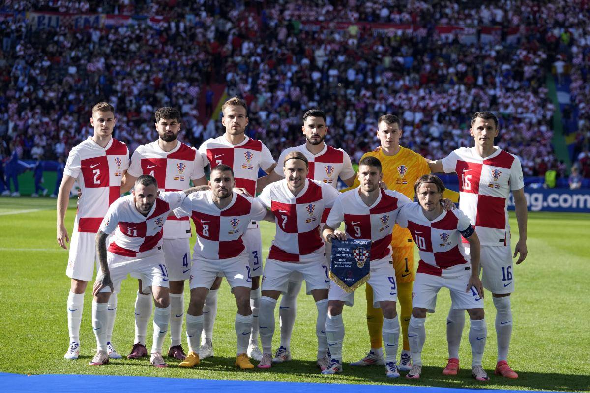 欧洲杯预热,球迷狂热关注备战情报 欧洲杯预热,球迷狂热关注备战情报