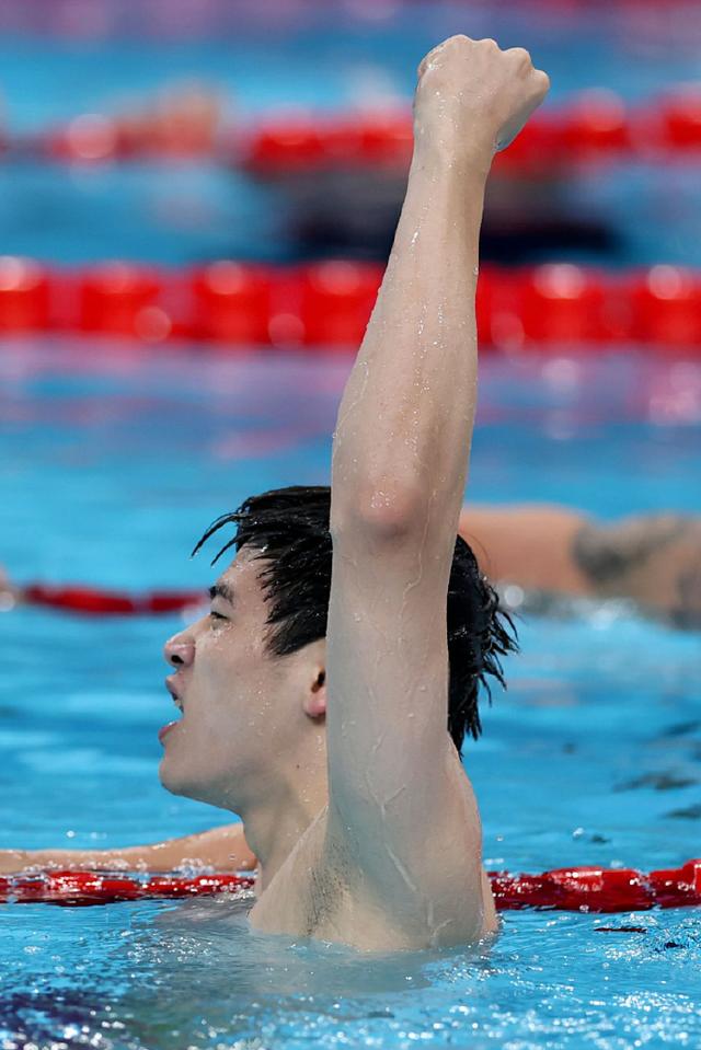 西班牙男子游泳选手实现突破,摘金的简单介绍 西班牙男子游泳选手实现突破,摘金的简单介绍