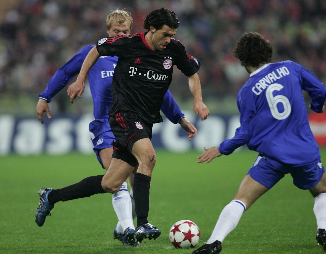 包含勒沃库森球员积极备战拜仁慕尼黑，迎接挑战的词条