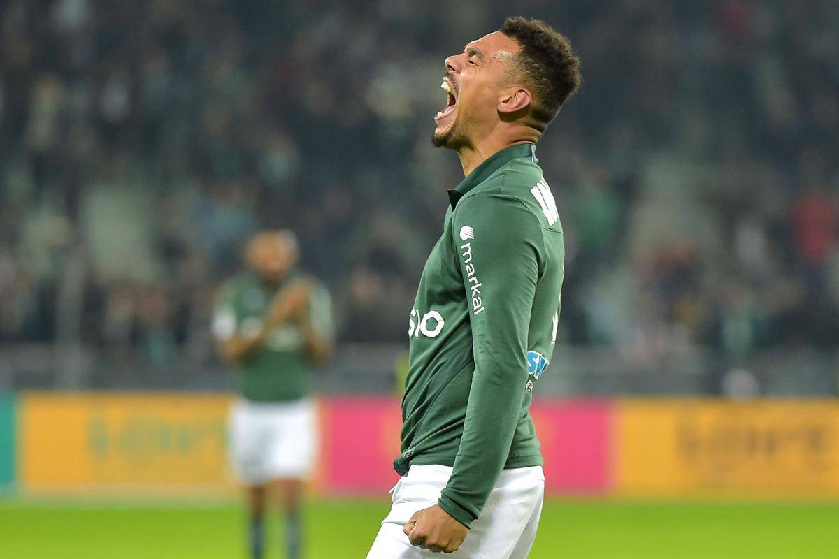 圣埃蒂安主场失利,排名滑落的简单介绍 圣埃蒂安主场失利,排名滑落的简单介绍