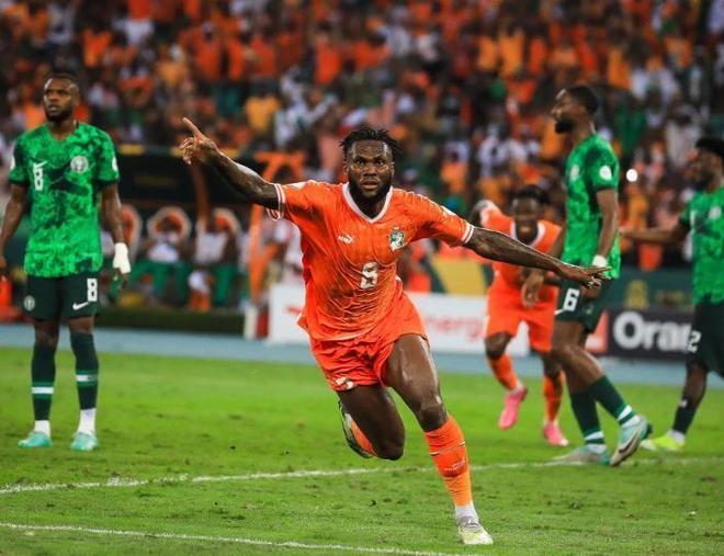 科特迪瓦球员在国际比赛中接连进球 科特迪瓦球员在国际比赛中接连进球