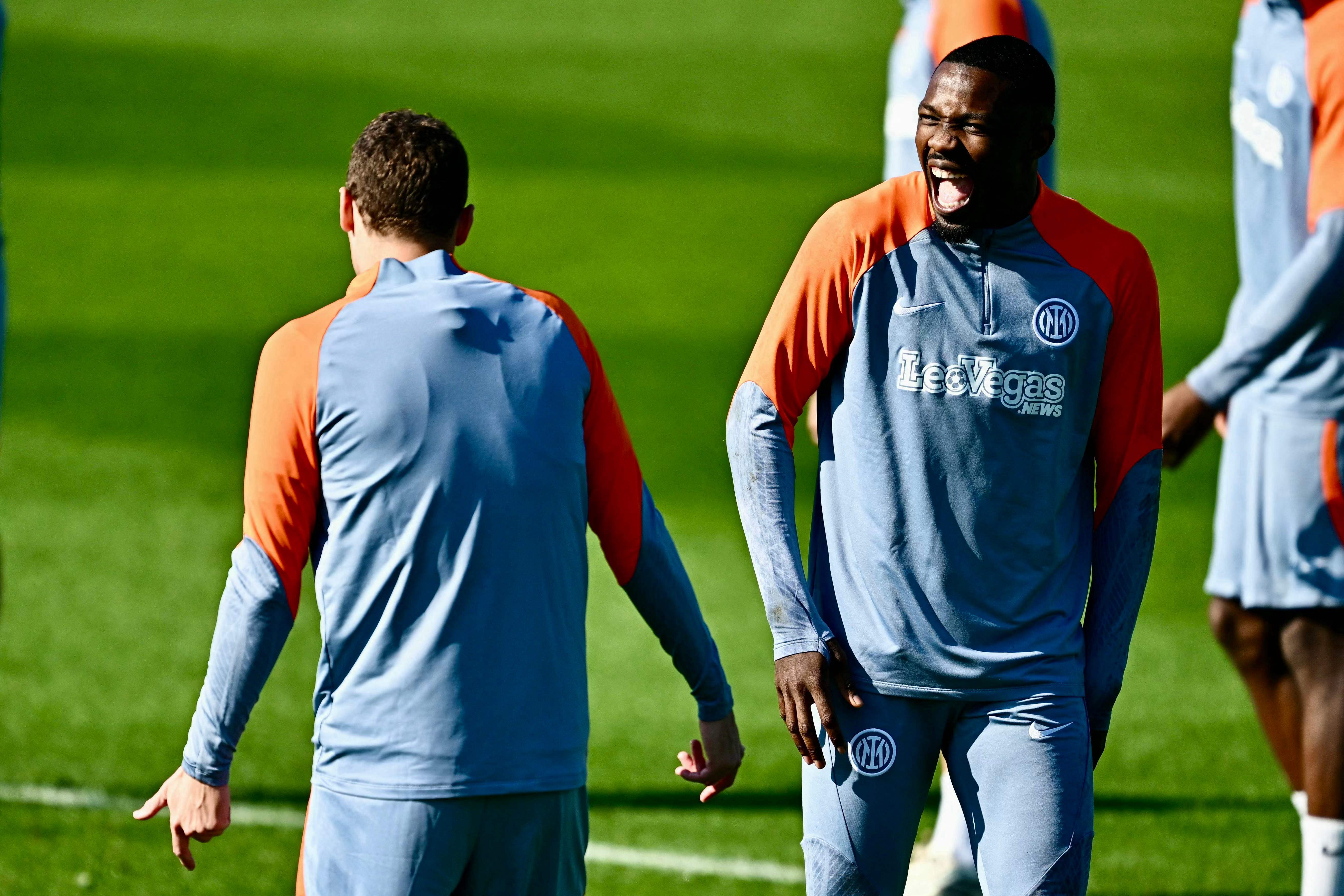 保加利亚球员训练备战,备战决赛关键 保加利亚球员训练备战,备战决赛关键