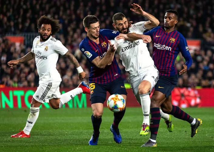 包含塞维利亚客场获得关键胜利，越战越强的词条