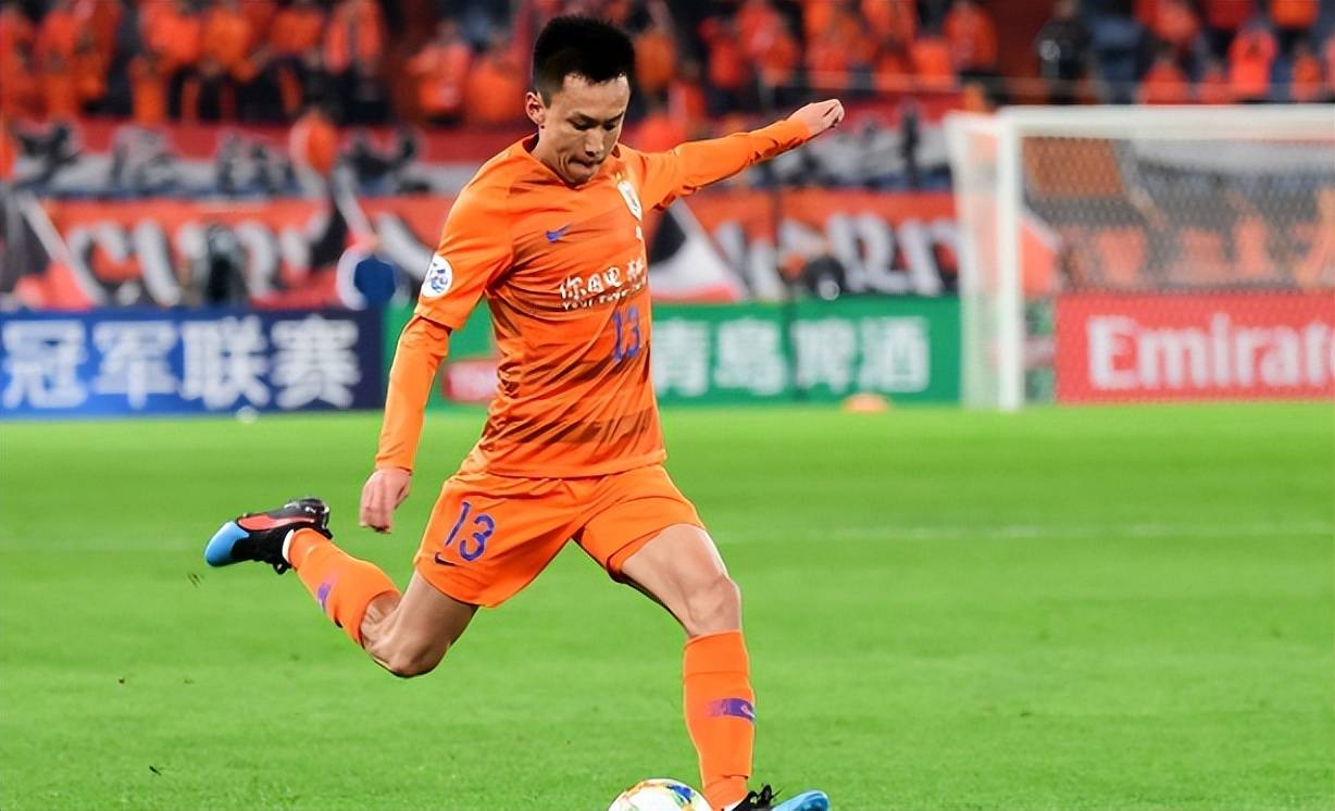 鲁能主帅赞扬球员表现，期待更好表现