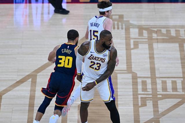 湖人大胜勇士,保罗表现突出 湖人大胜勇士,保罗表现突出