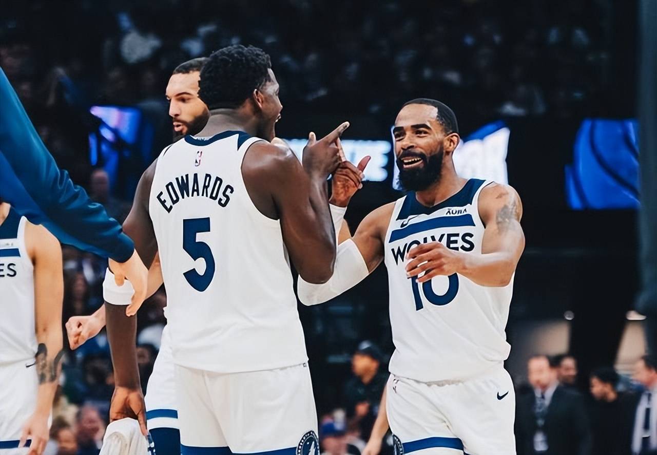 包含公牛大胜森林狼,东部豪强崛起!的词条 包含公牛大胜森林狼,东部豪强崛起!的词条