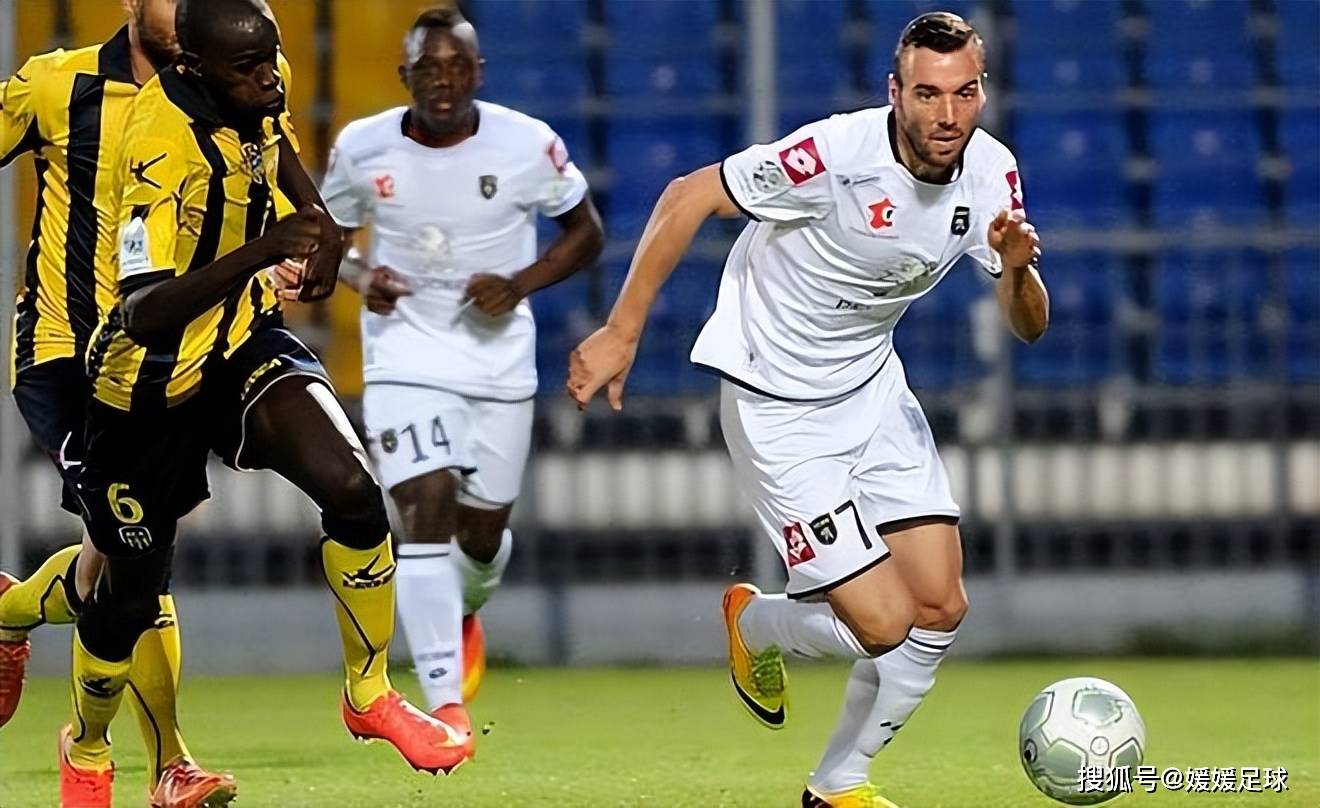 包含甘冈客场遭遇失利,保级形势动摇的词条 包含甘冈客场遭遇失利,保级形势动摇的词条