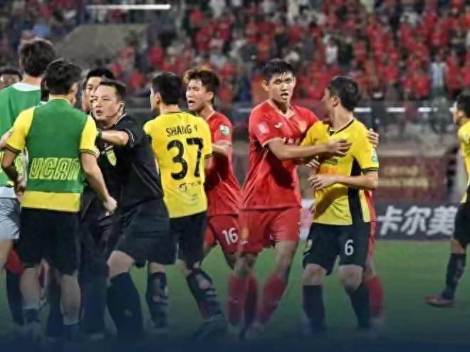 包含四川队实现保级目标，在积分榜上有所增长的词条