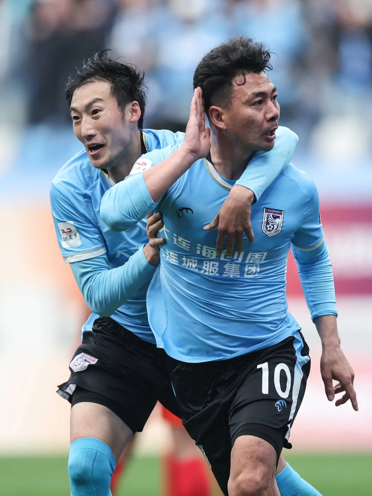 大连一方中锋积极备战下轮比赛